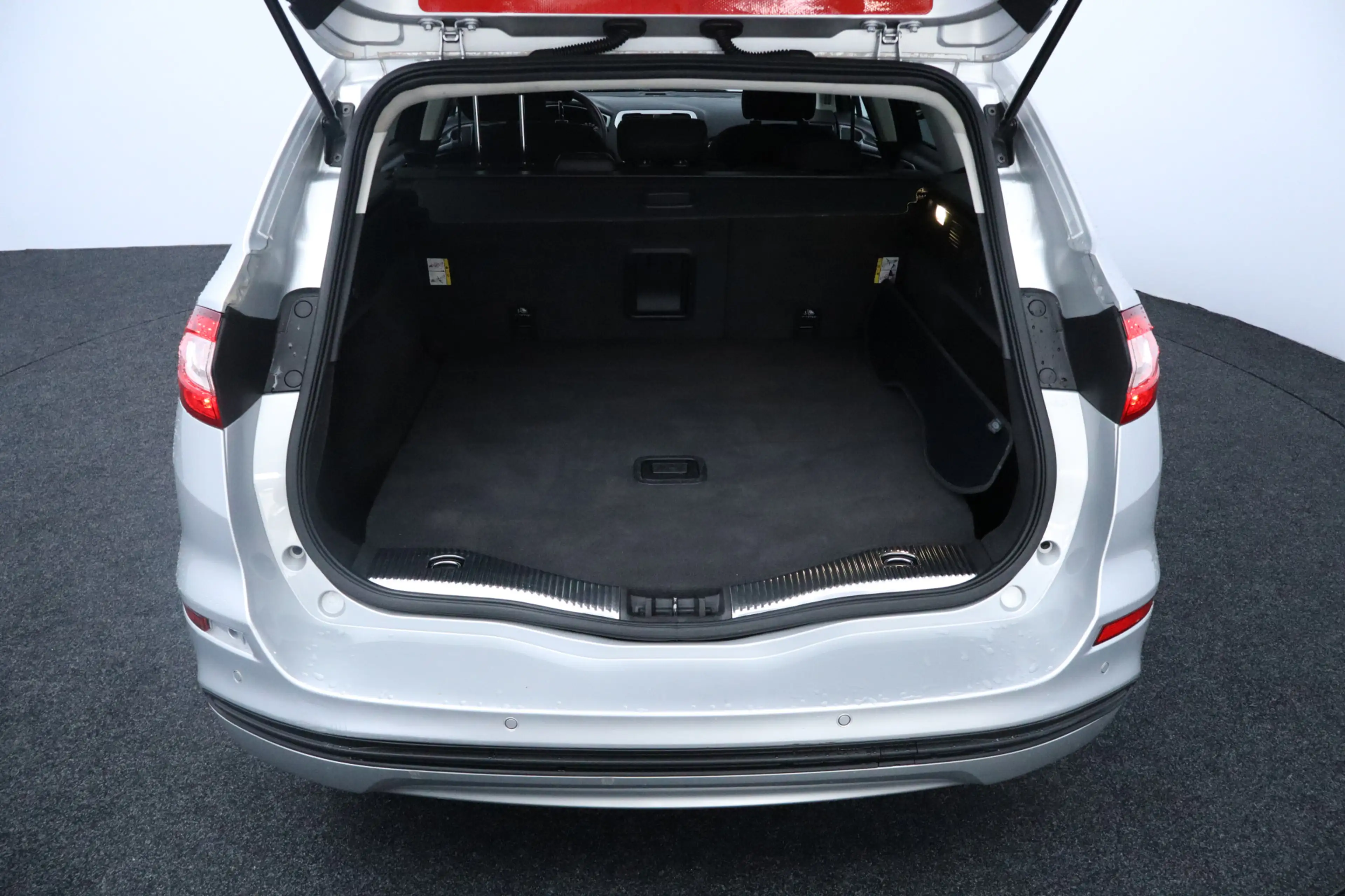 Ford Mondeo Wagon 1.5 TDCi Trend/ Airco/ Navi/ 6-Bak/ Bluetoot — photo 15