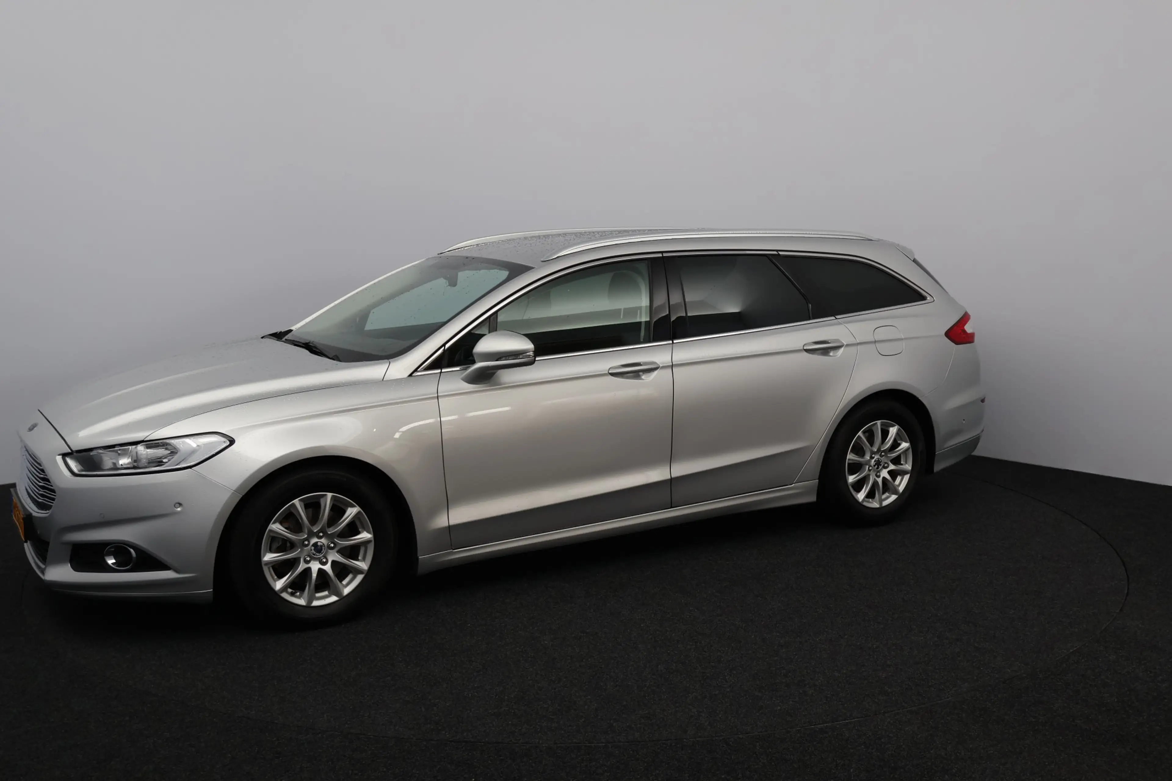 Ford Mondeo Wagon 1.5 TDCi Trend/ Airco/ Navi/ 6-Bak/ Bluetoot — photo 6
