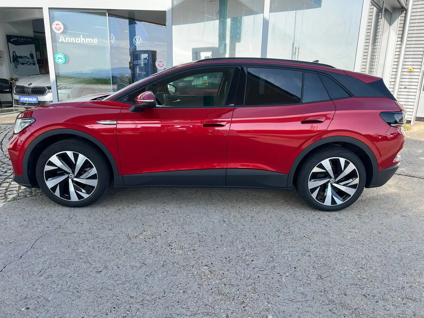Volkswagen ID.4 Pro 4MOTION 195 kW Rot - 2