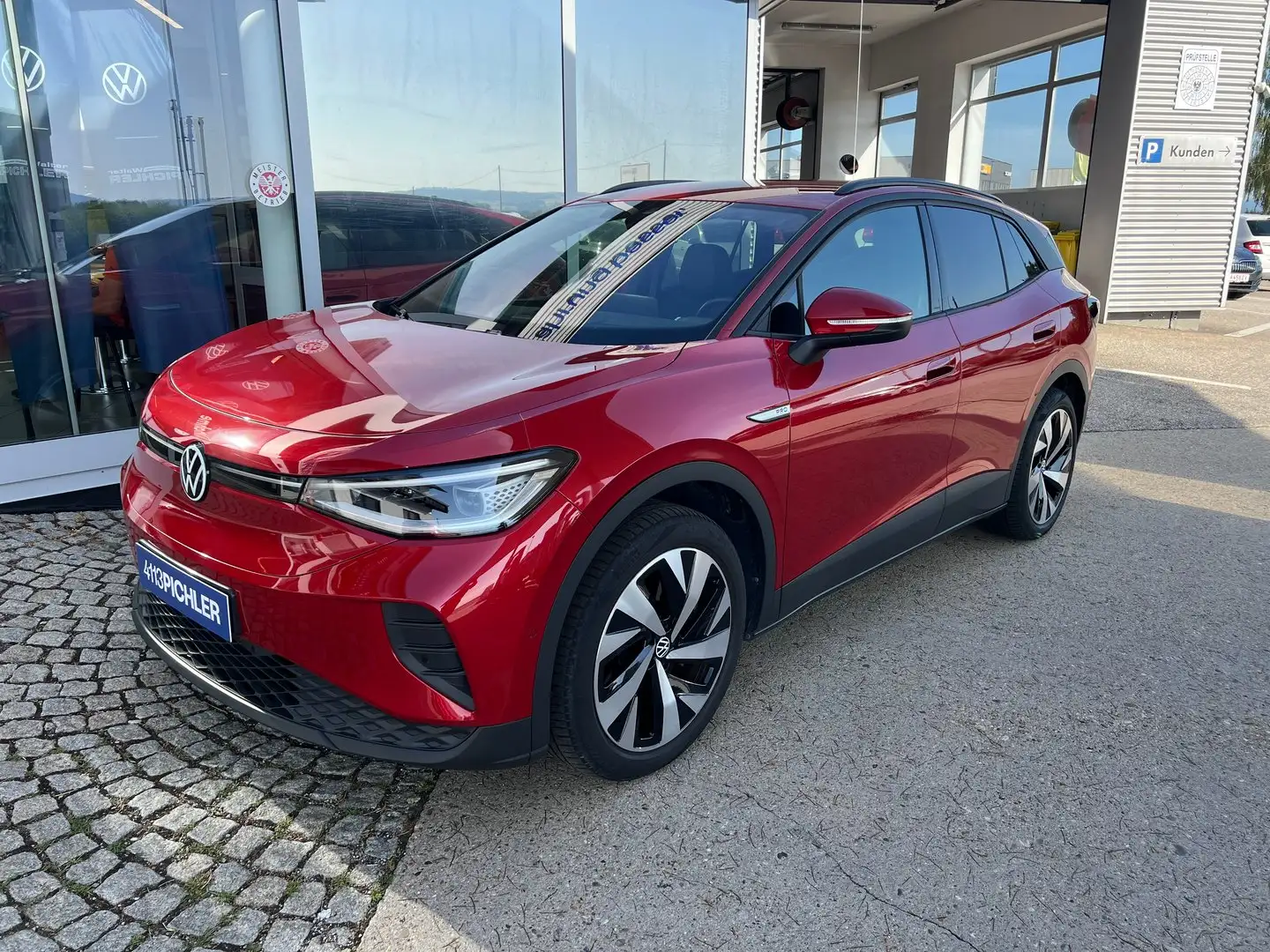 Volkswagen ID.4 Pro 4MOTION 195 kW Rot - 1