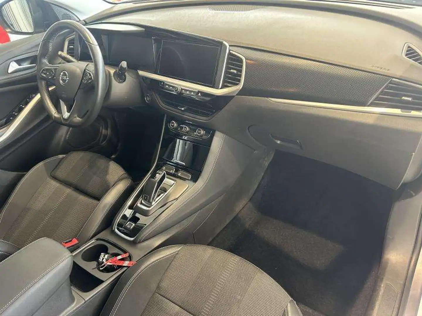 Opel Grandland X Innovation Grijs - 2