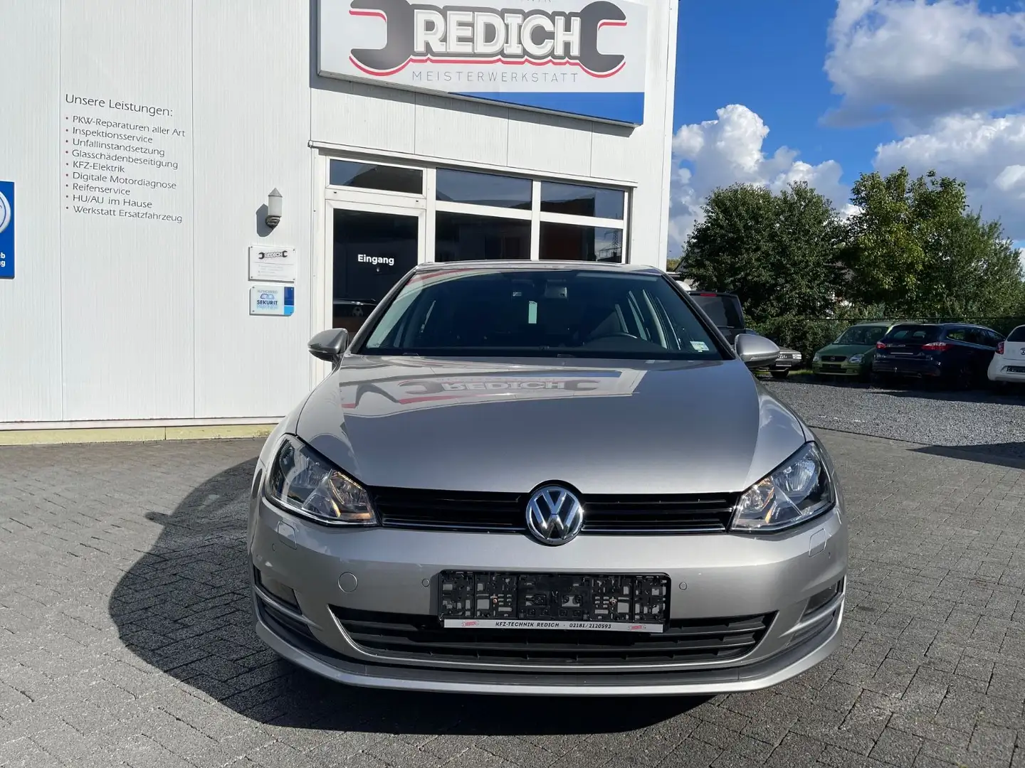 Volkswagen Golf VII Lim. Cup BMT Silber - 1