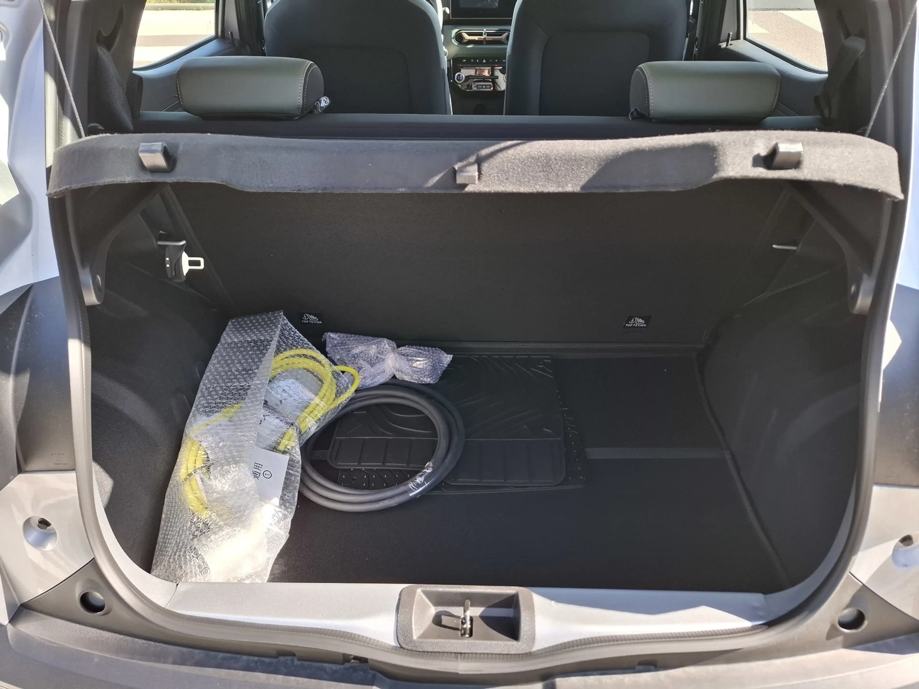 Dacia Spring Extreme electric 100 — photo 10