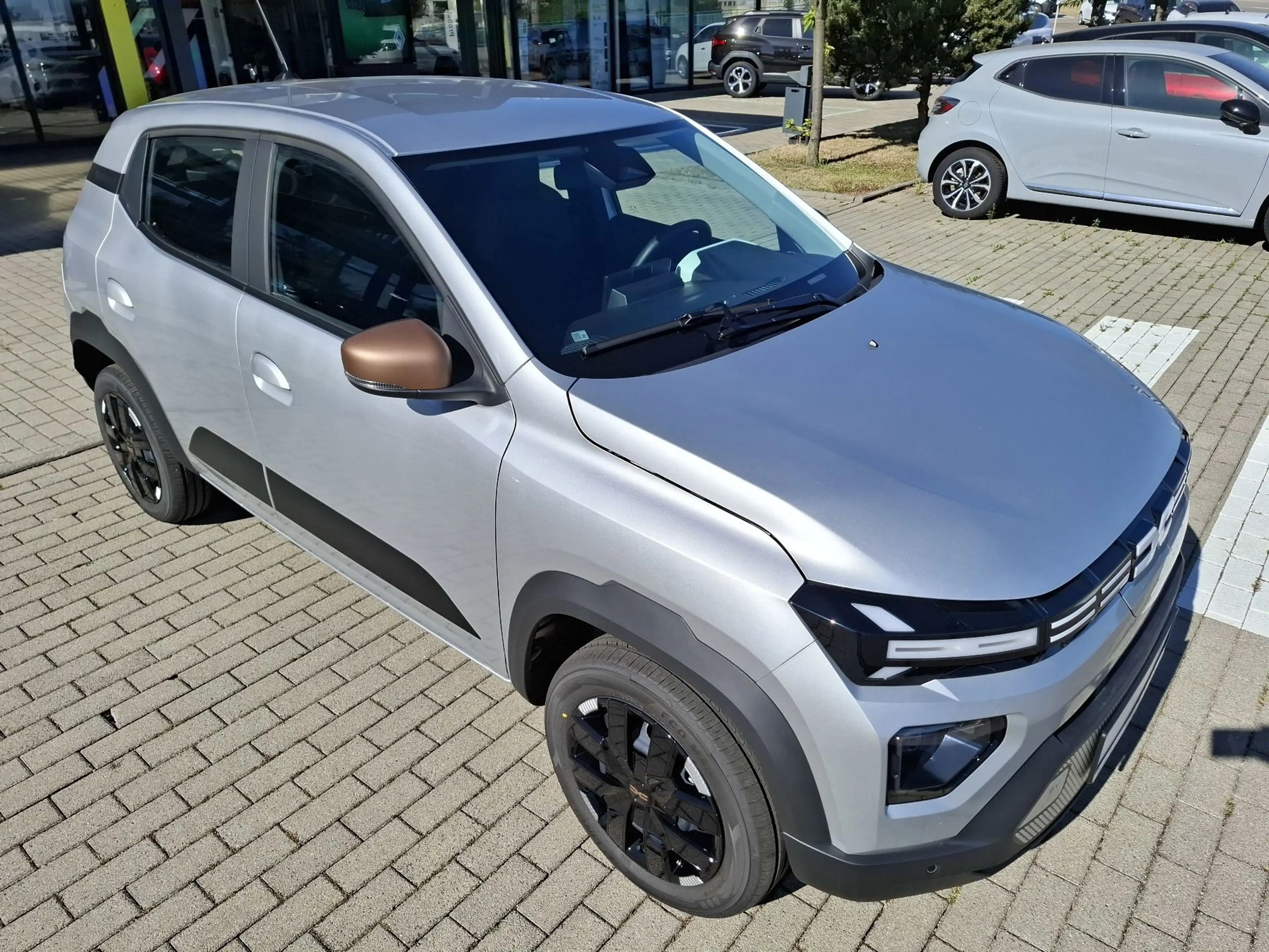 Dacia Spring Extreme electric 100 — photo 4
