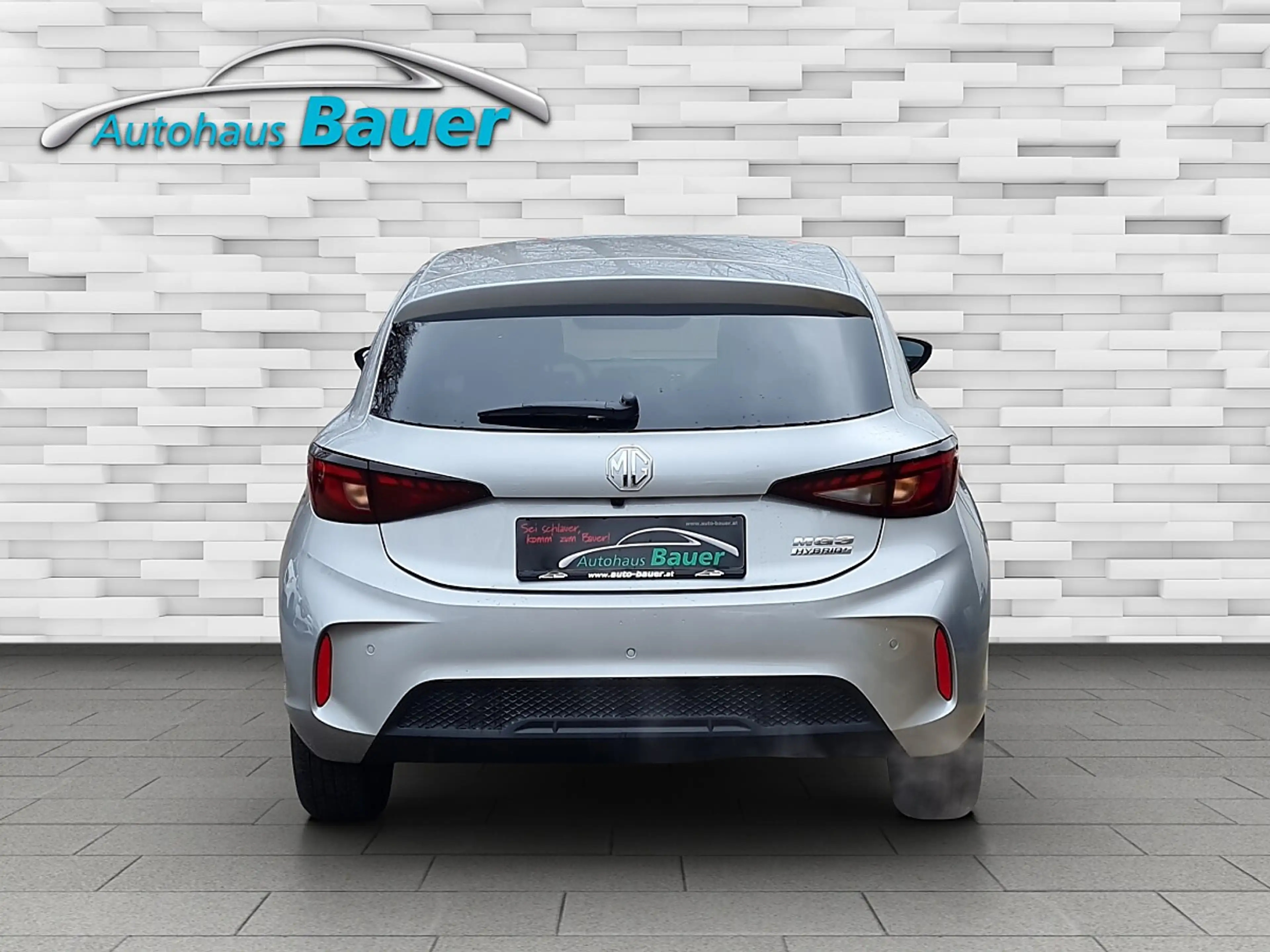 MG MG3 Hybrid+ Luxury — photo 4