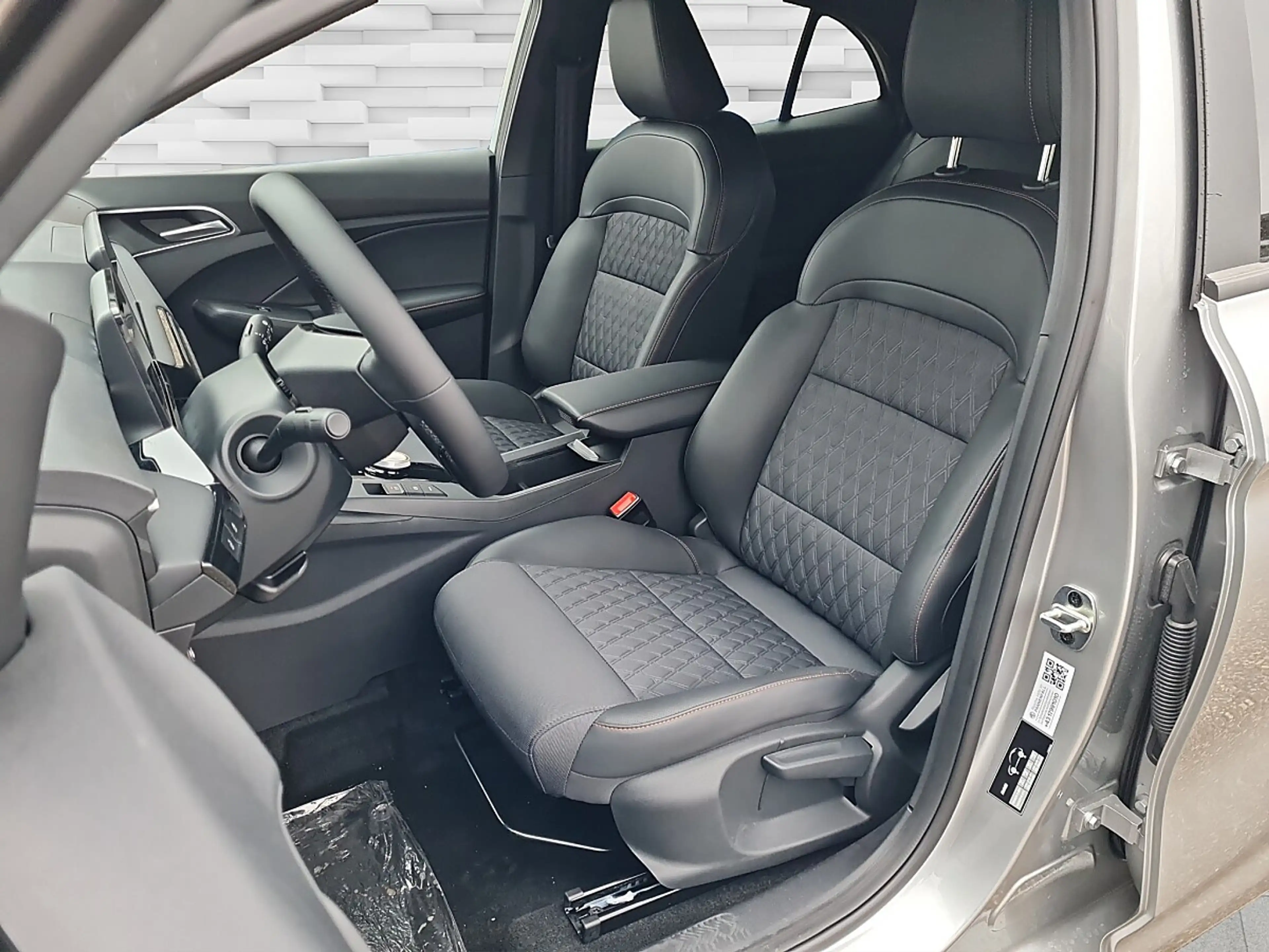 MG MG3 Hybrid+ Luxury — photo 7