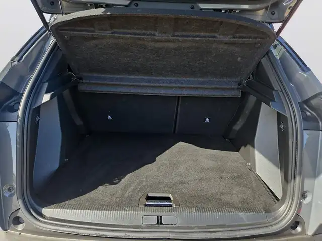 Peugeot 2008 view 7