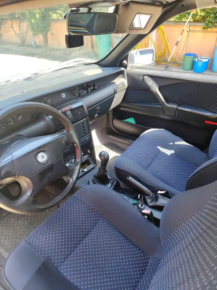 Lancia Delta 1.6 LX, foto 5