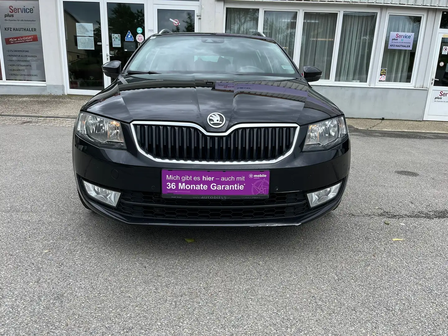 Skoda Octavia Elegance 4x4 Schwarz - 1