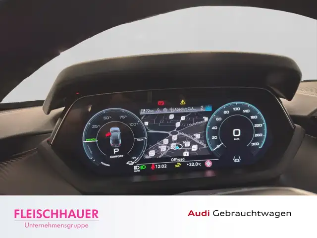 Audi E-Tron view 12