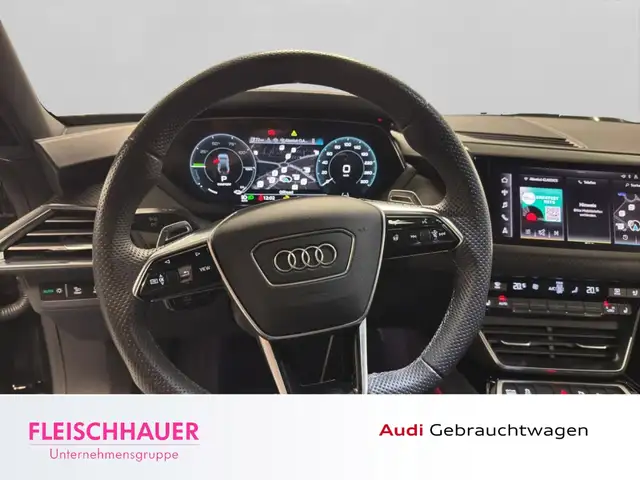 Audi E-Tron view 11