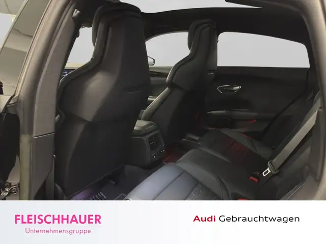 Audi E-Tron view 14