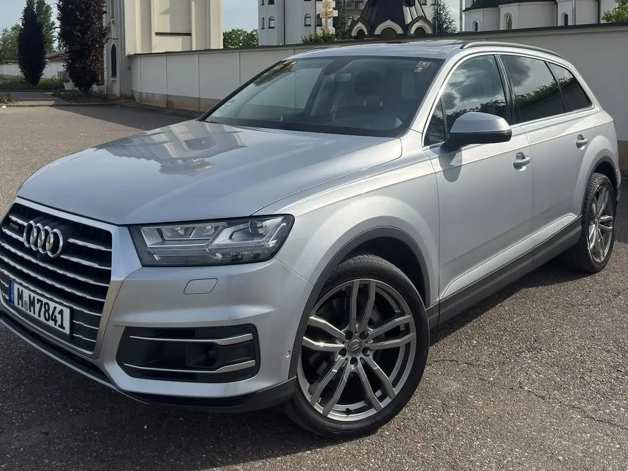 Audi Q7