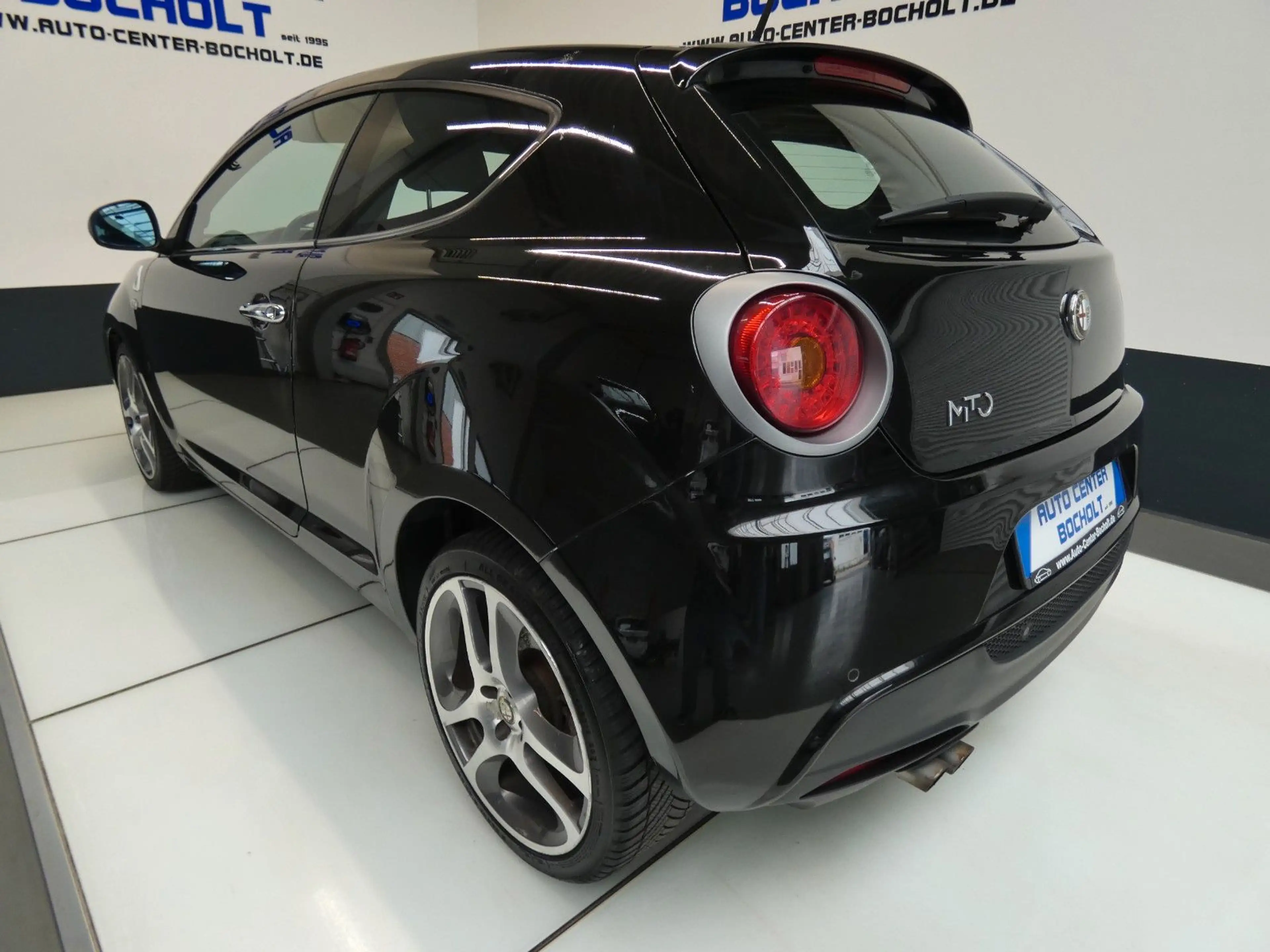 Alfa Romeo MiTo Quadrifoglio Verde*Klima*PDC*LM — photo 11