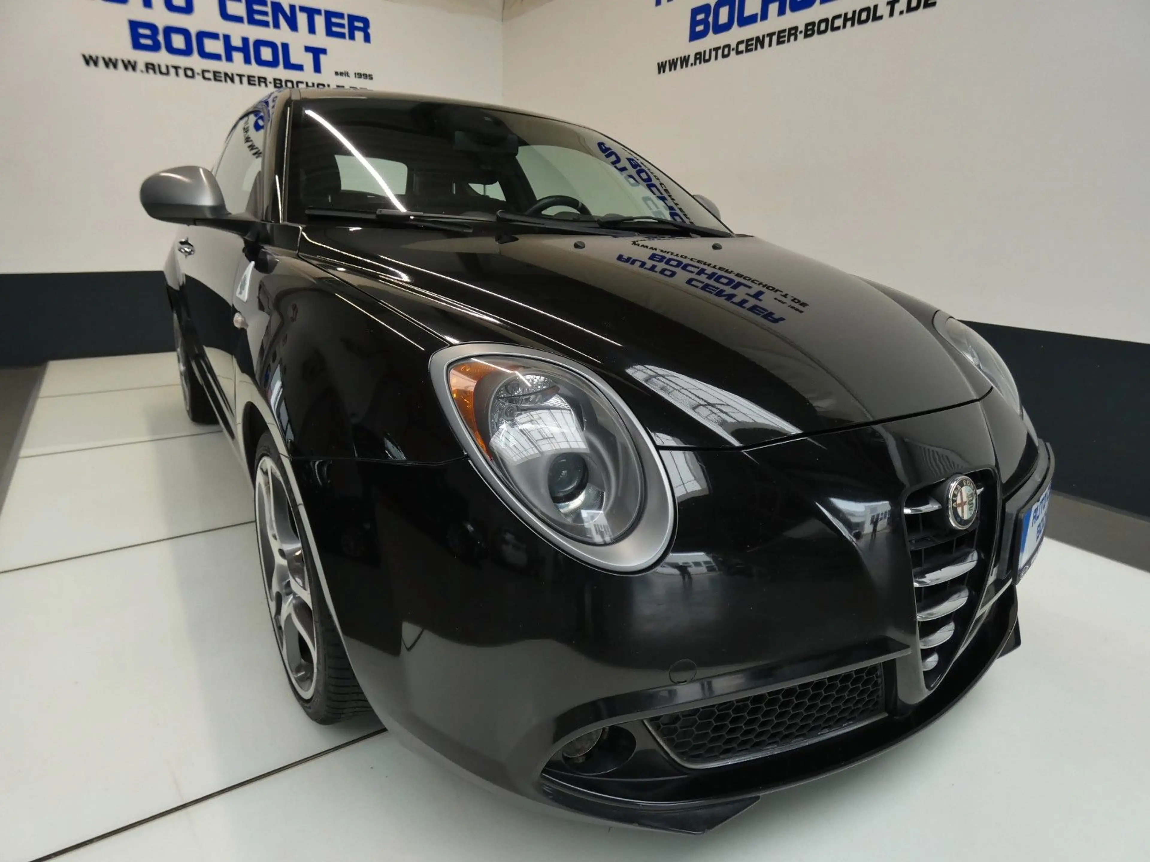Alfa Romeo MiTo Quadrifoglio Verde*Klima*PDC*LM — photo 3