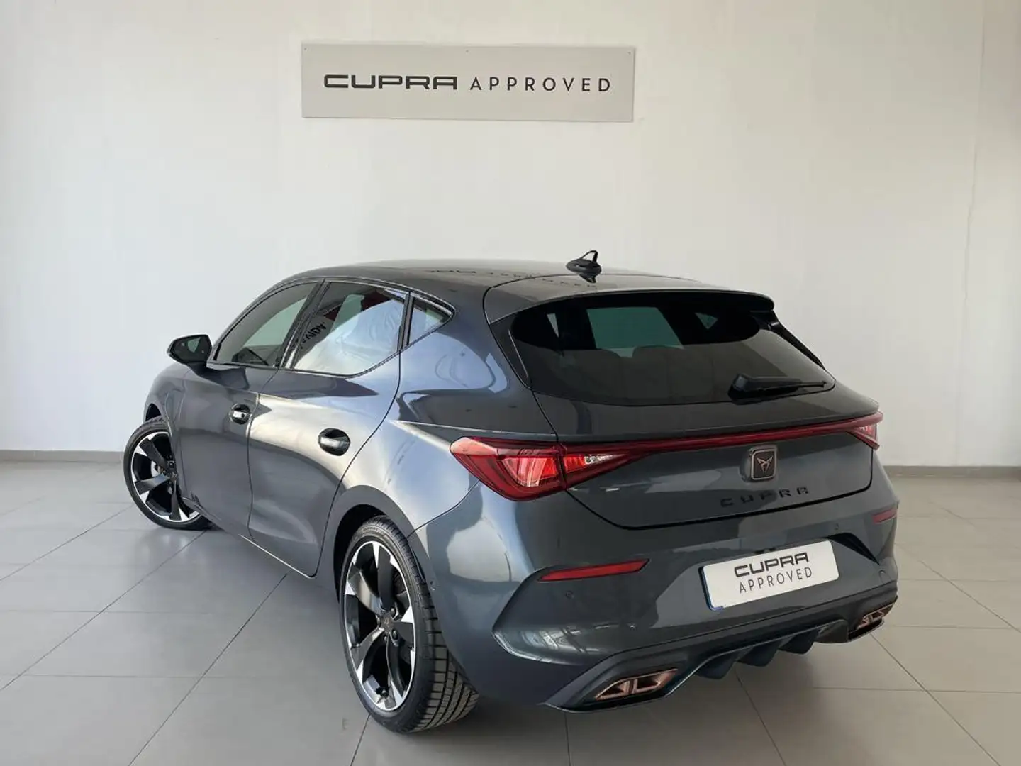 CUPRA Leon 1.4 TSI e-Hybrid DSG 204 Gris - 2