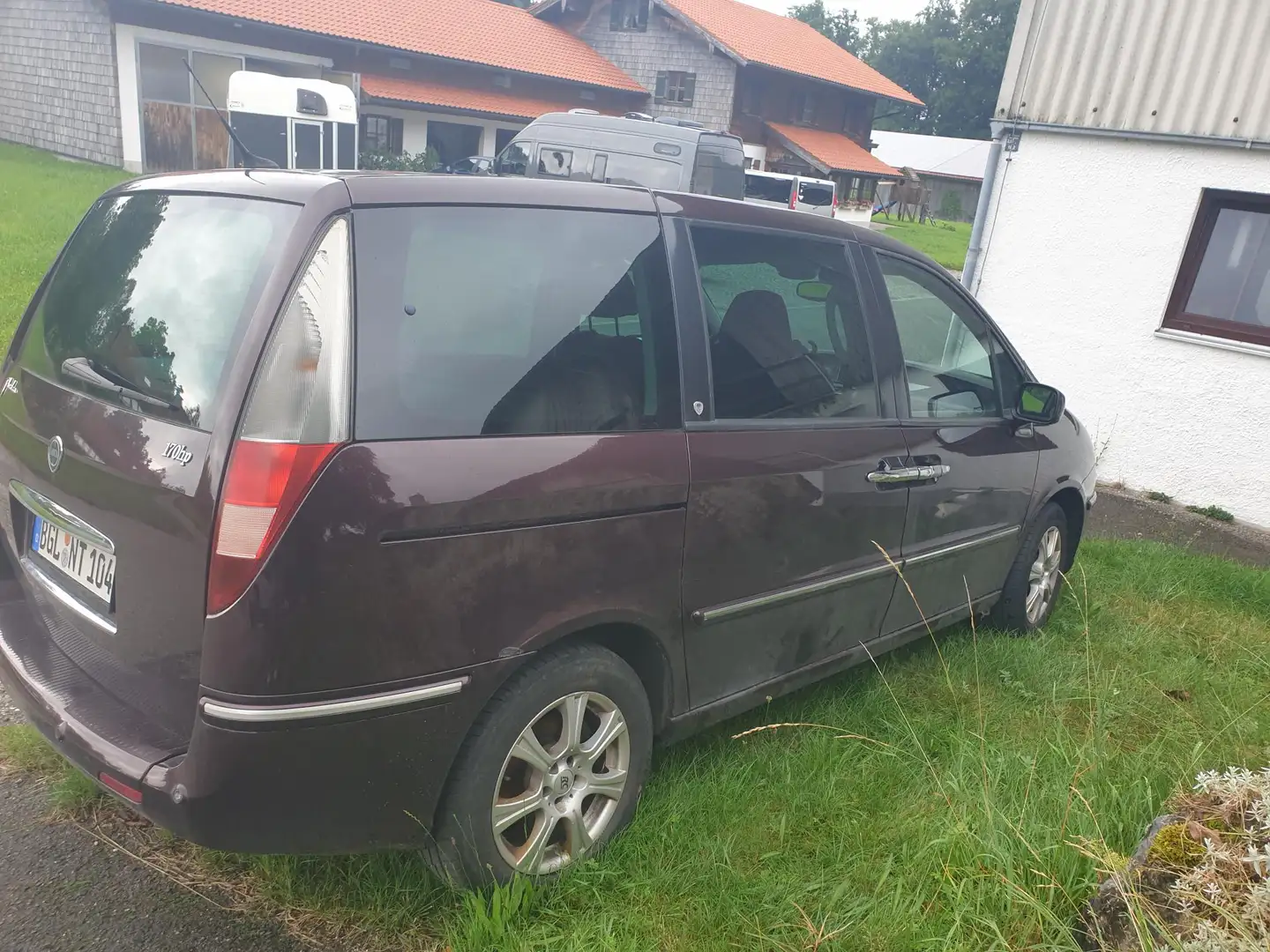 Lancia Phedra Phedra 2.2 Multijet JTD 16v DPF Automatik Platino Rot - 2