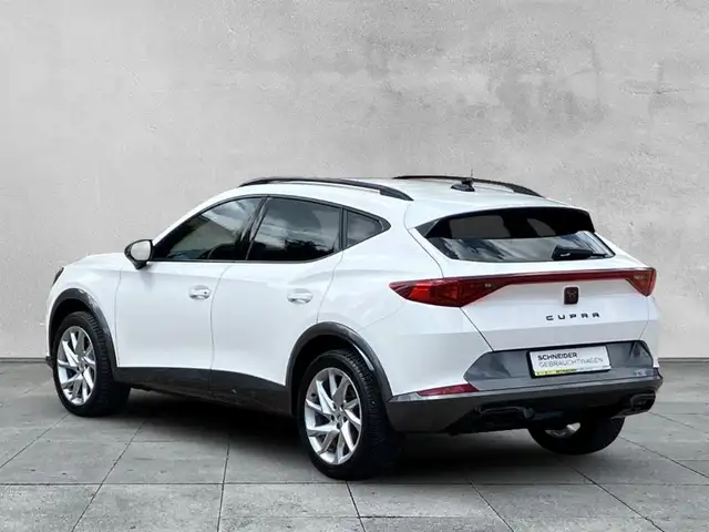 Cupra Formentor view 3