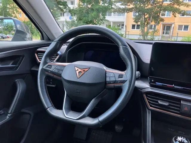 Cupra Formentor view 15