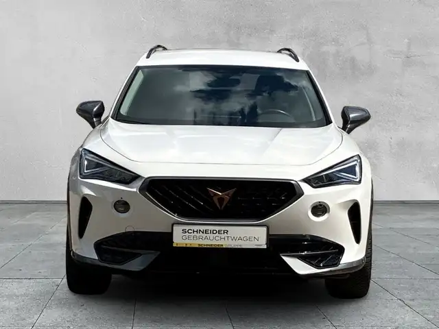 Cupra Formentor view 8