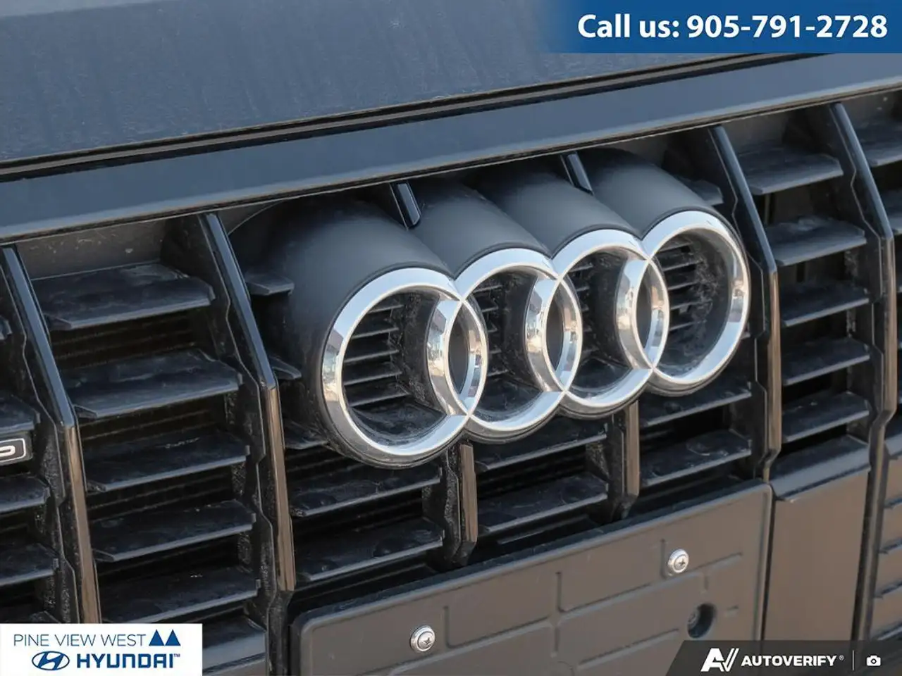 Audi Q3 снимка Audi Q3