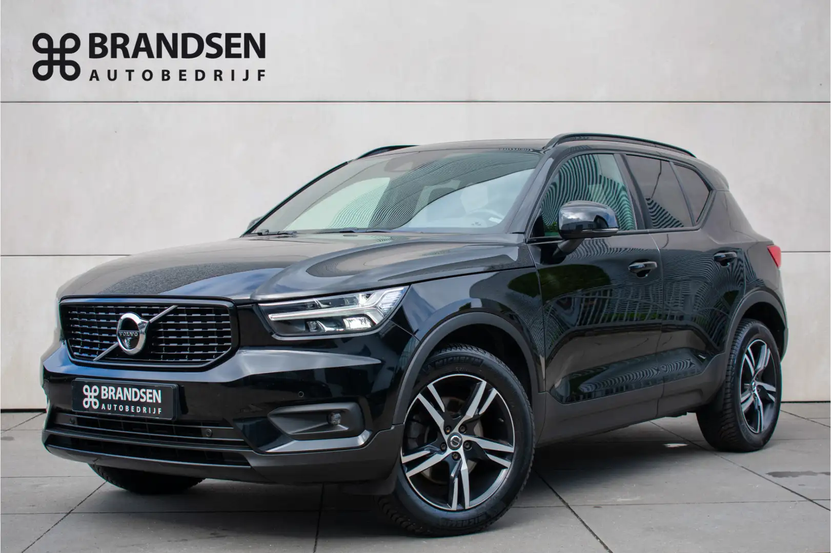 Volvo XC40 2.0 T4 AWD R-Design -Pano-H&K-Stoel/Stuur verw.-36 Noir - 1