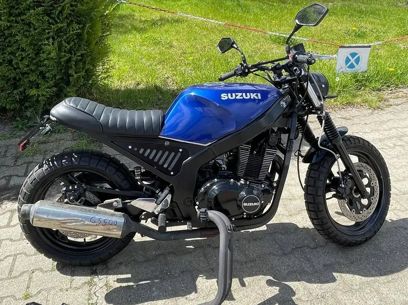 Suzuki GS 500