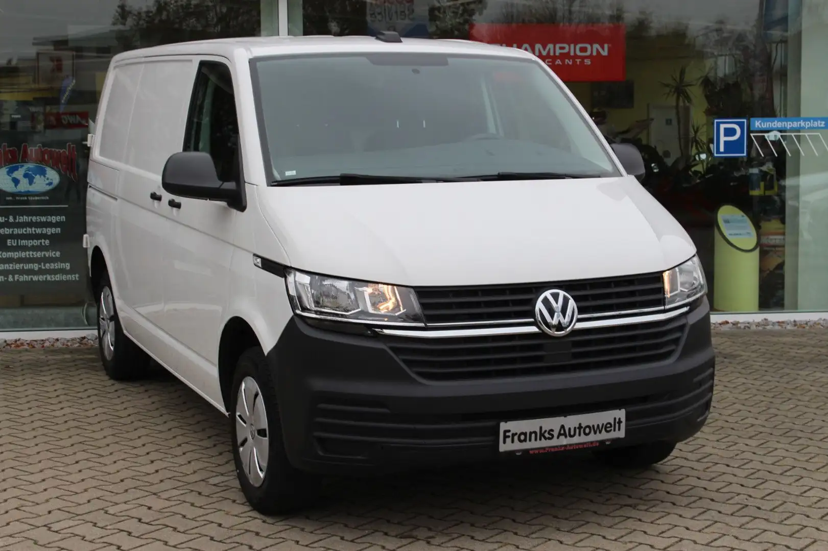 Volkswagen T6.1 2.0l TDI Transporter Kasten FWD Blanc - 2