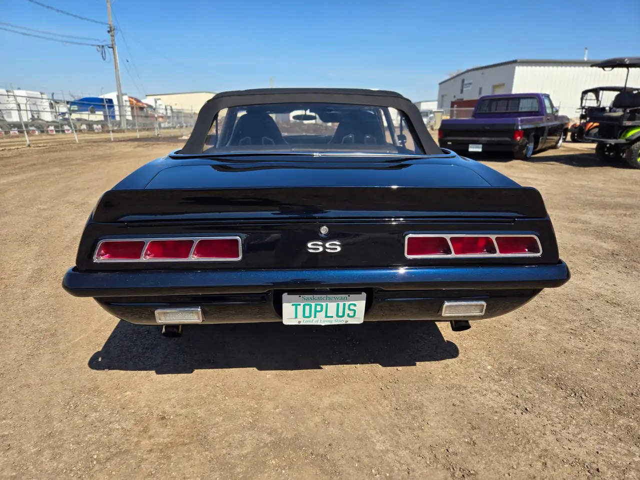 Chevrolet Camaro снимка Chevrolet Camaro