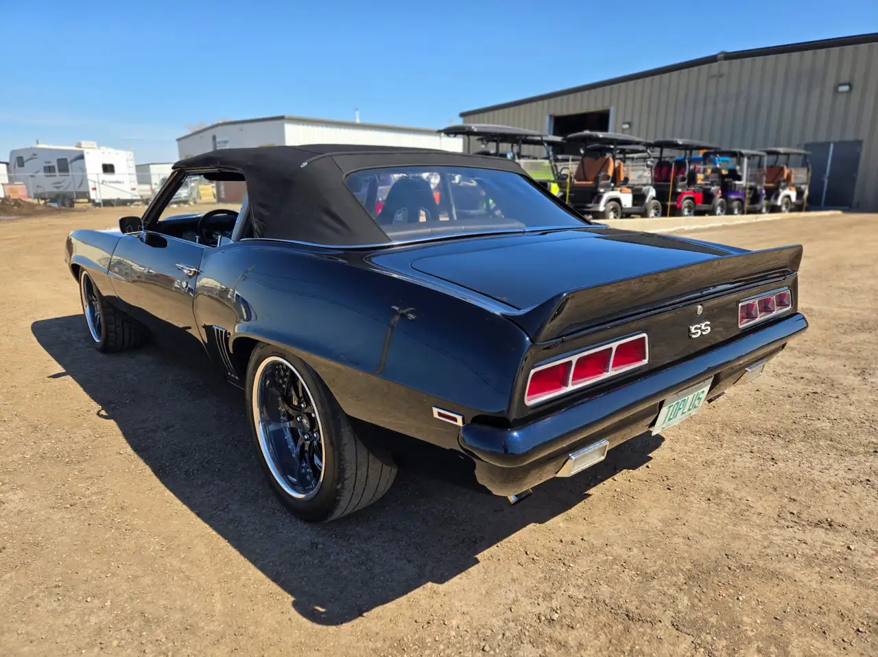 Chevrolet Camaro снимка Chevrolet Camaro
