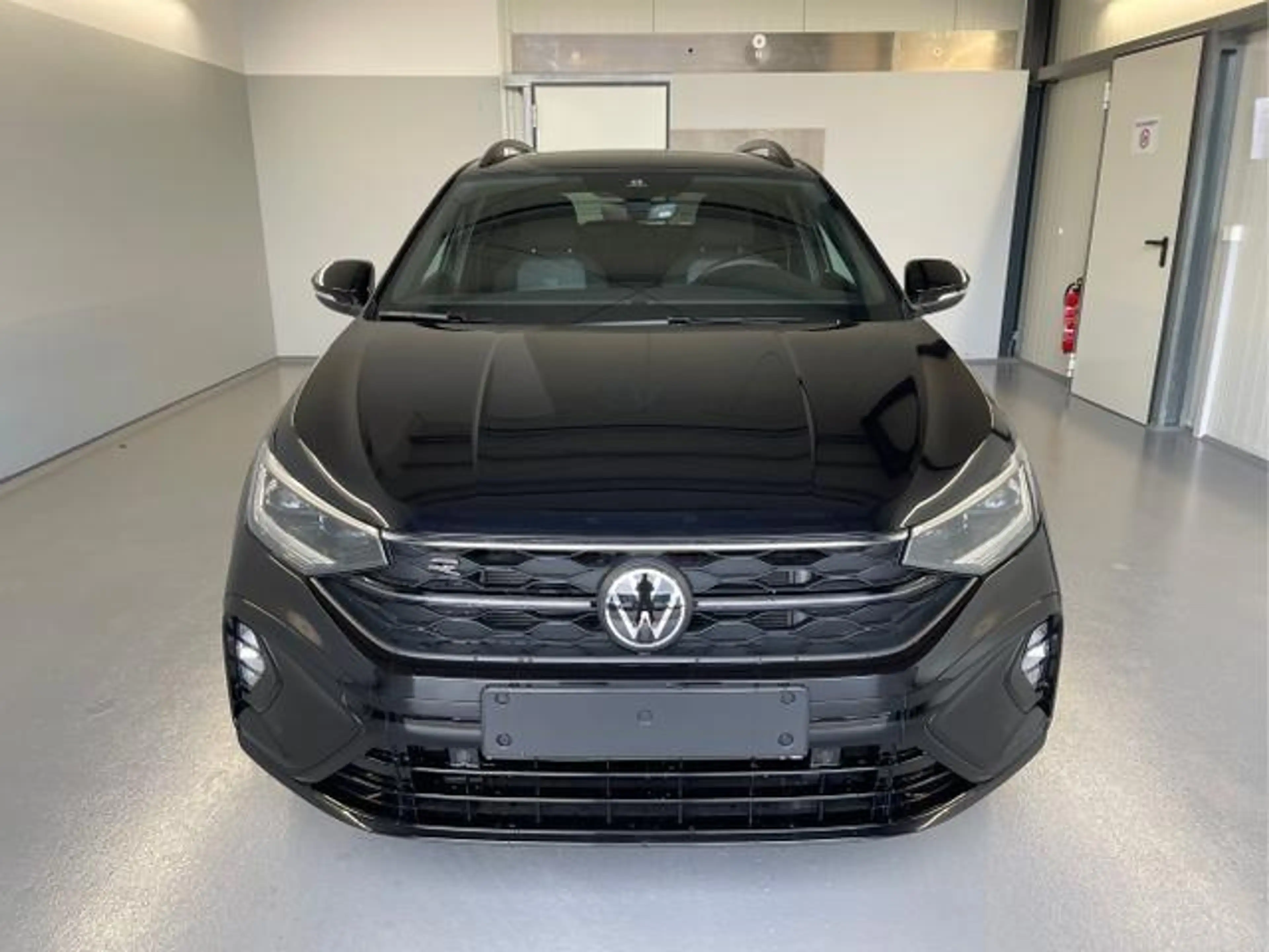 Volkswagen Taigo R-Line 150PS DSG Navi+AHK+IQ.Light+Alu18+Keyless+B — photo 2
