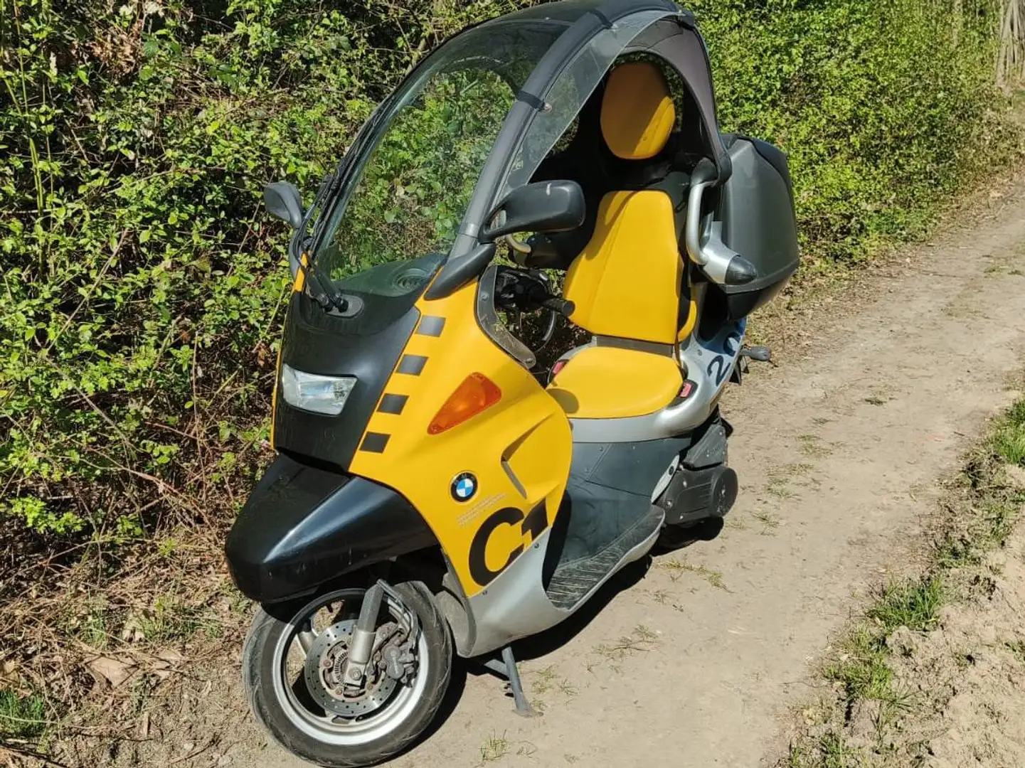 BMW C1 Yellow - 2