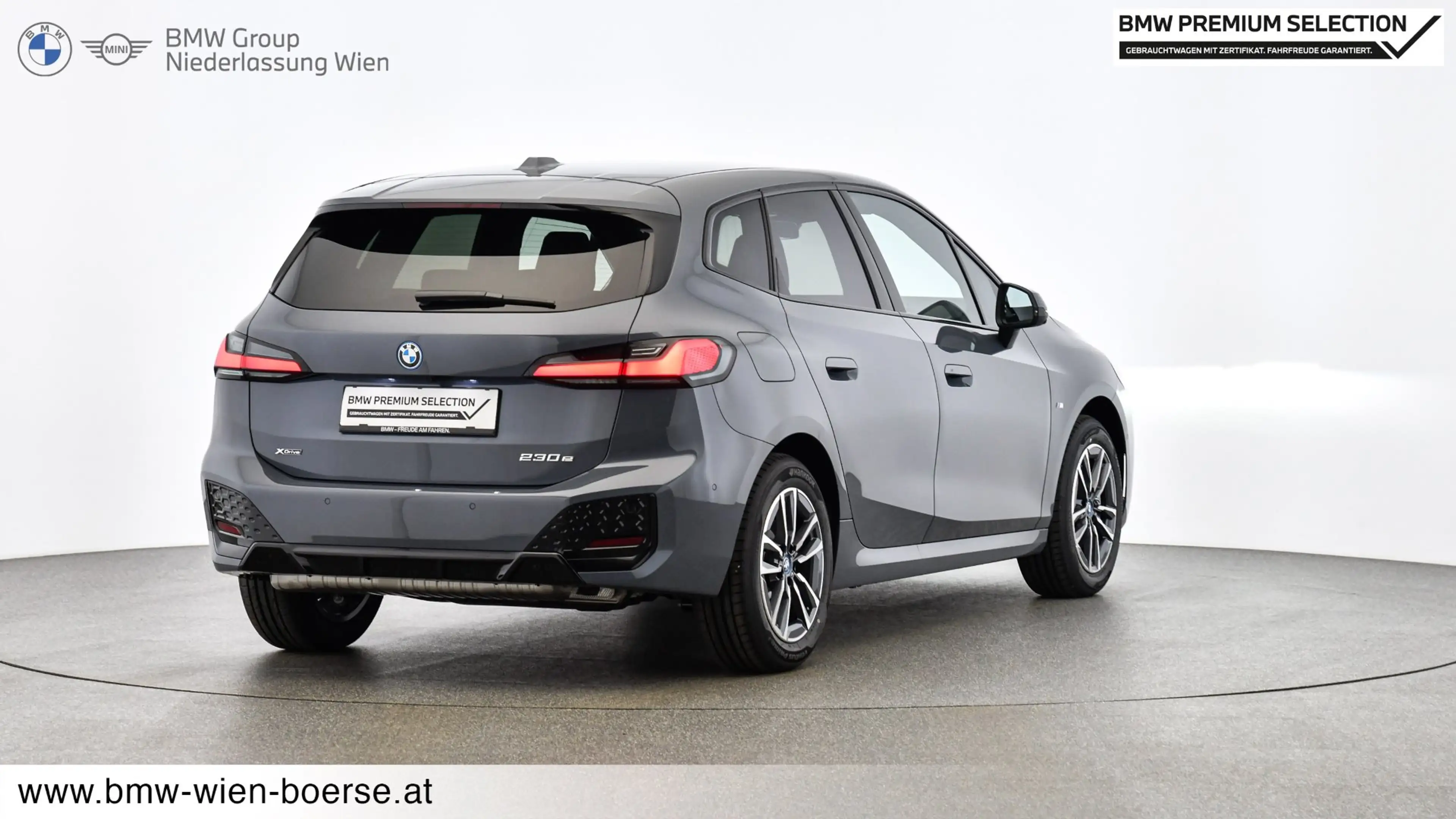 BMW 230 230e xDrive Active Tourer — photo 9