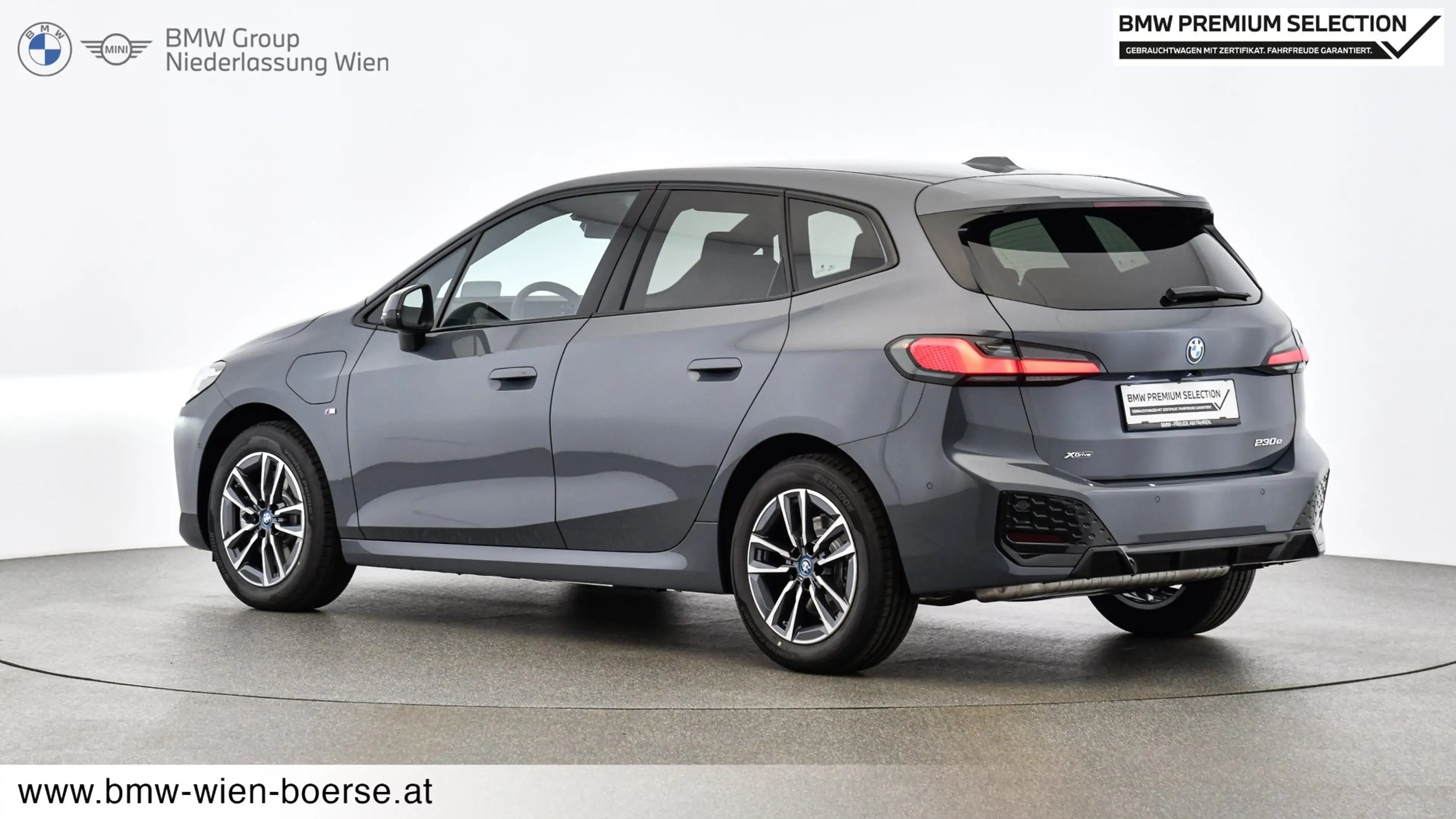 BMW 230 230e xDrive Active Tourer — photo 3