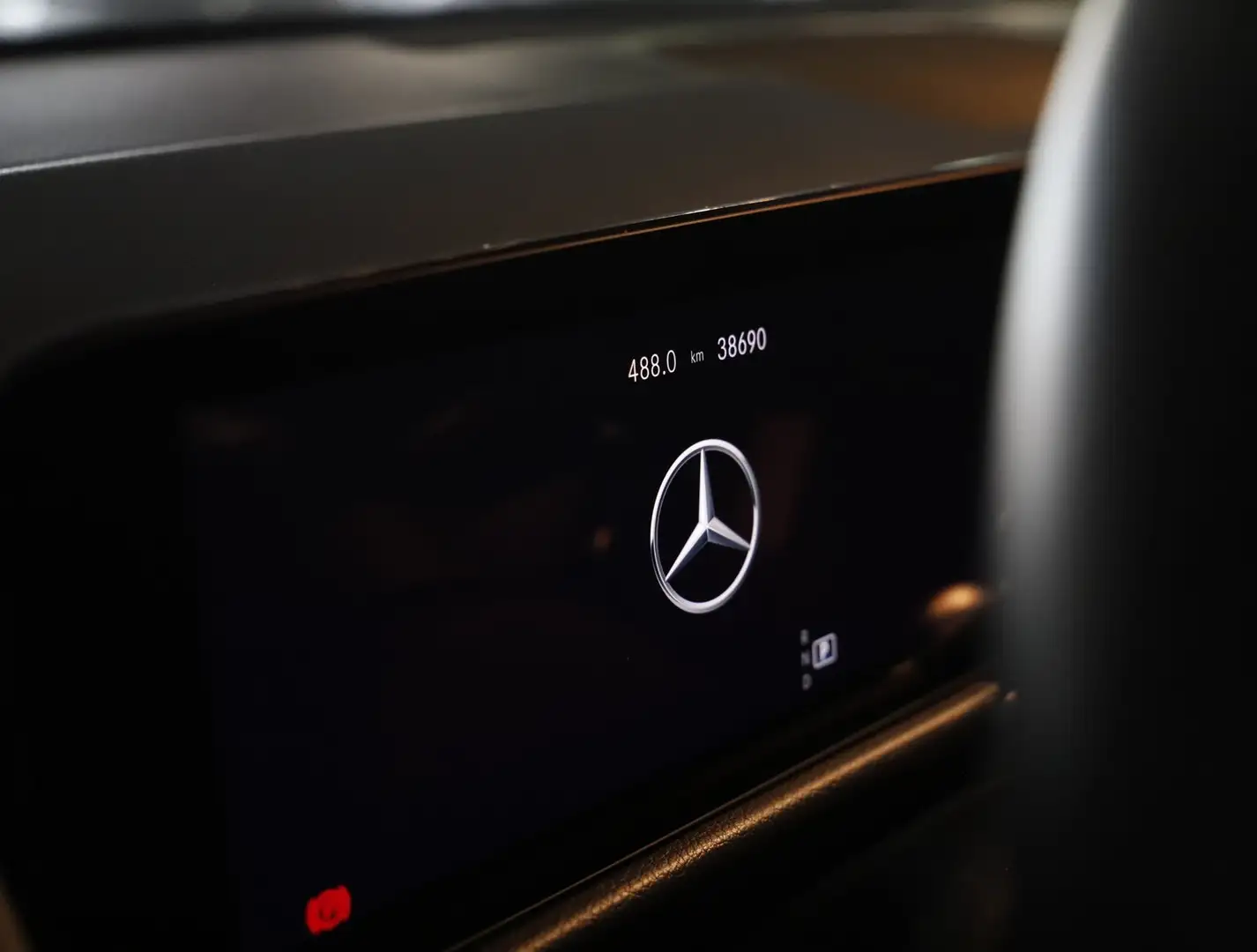 Mercedes-Benz GLB 220 220 d Aut. Blau - 2