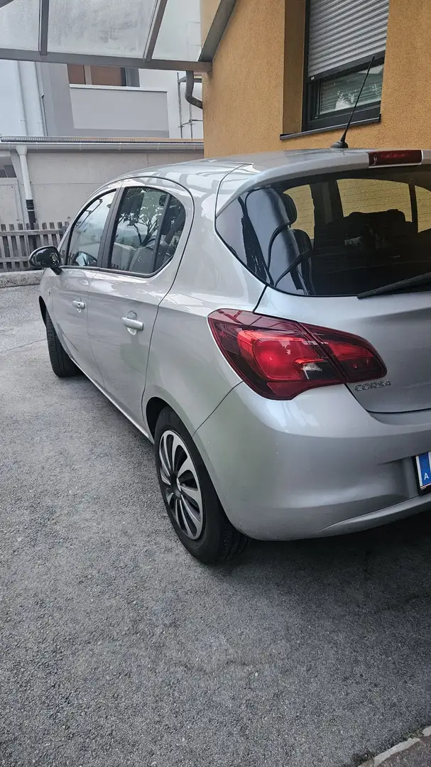 Opel Corsa-e Corsa 1,2 Ecotec Black & Silver - 1