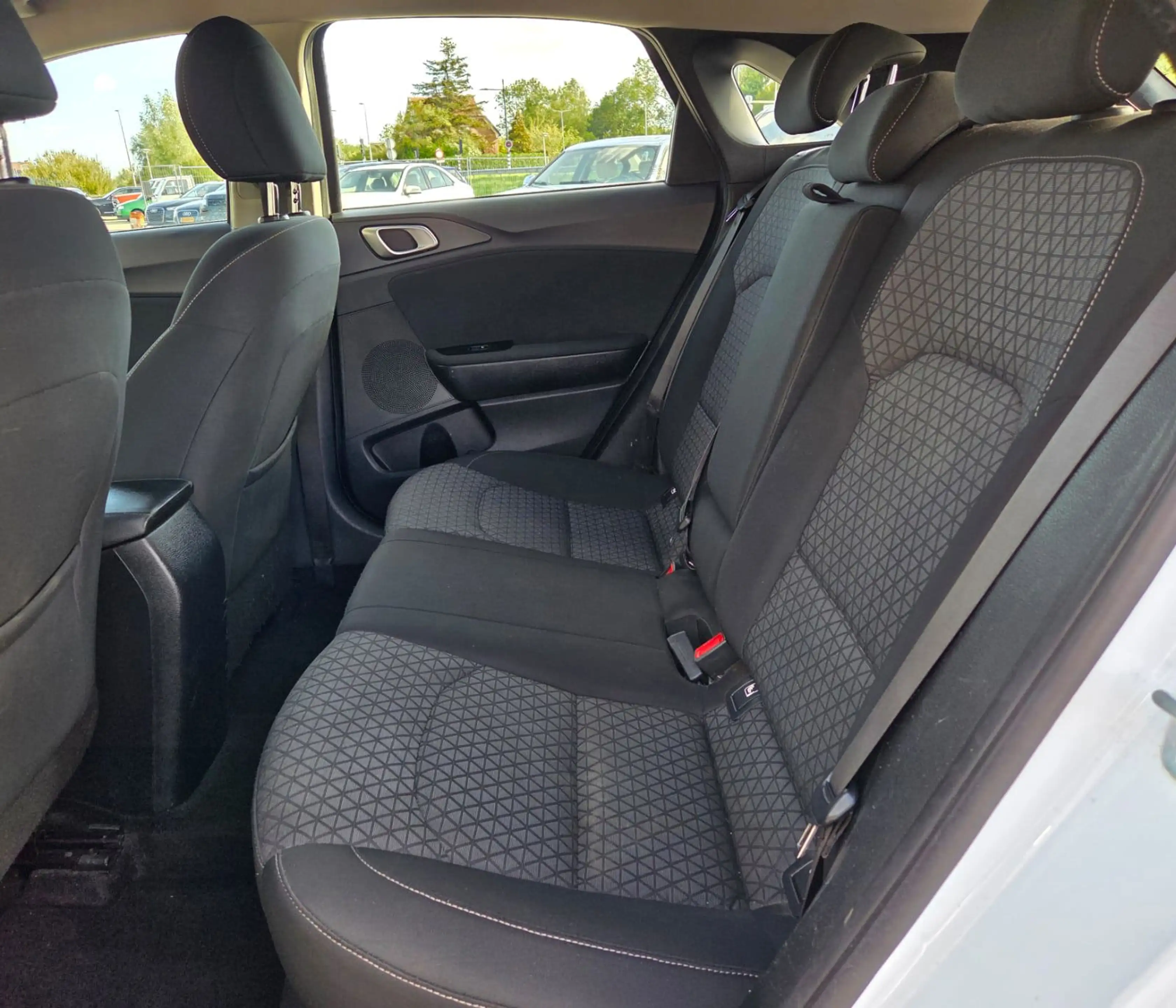 Kia Ceed / cee'd 1.0 GT-Line Most Exclusive Color White! 2019! — photo 15