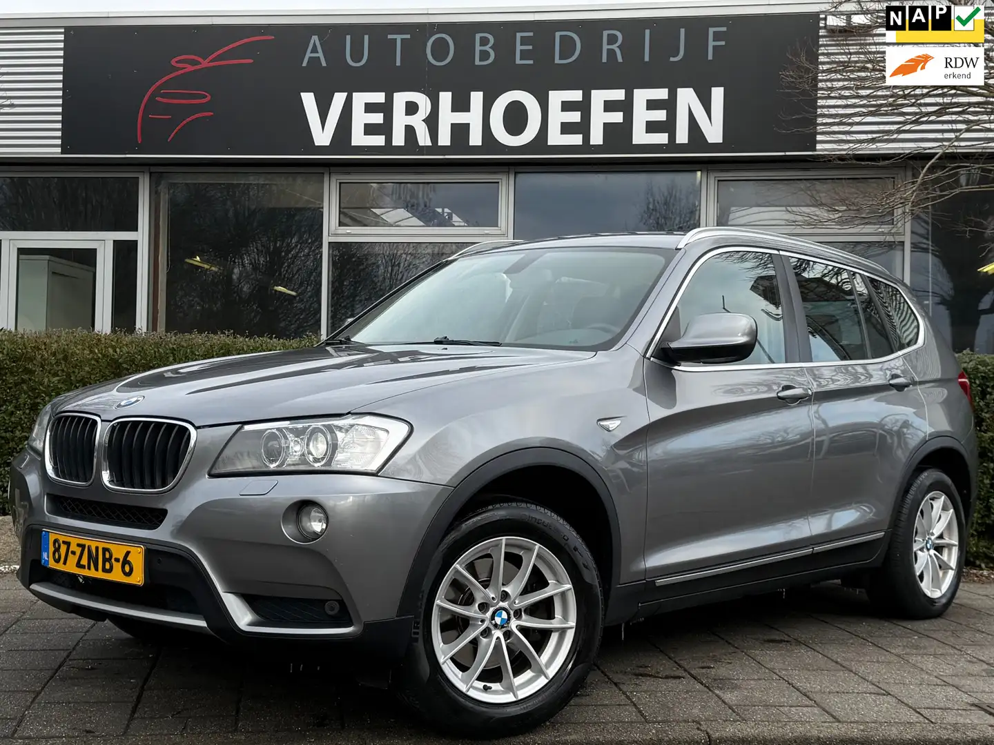 BMW X3 XDrive20i High Executive - AUTOMAAT - LEDER - STOE Grau - 1
