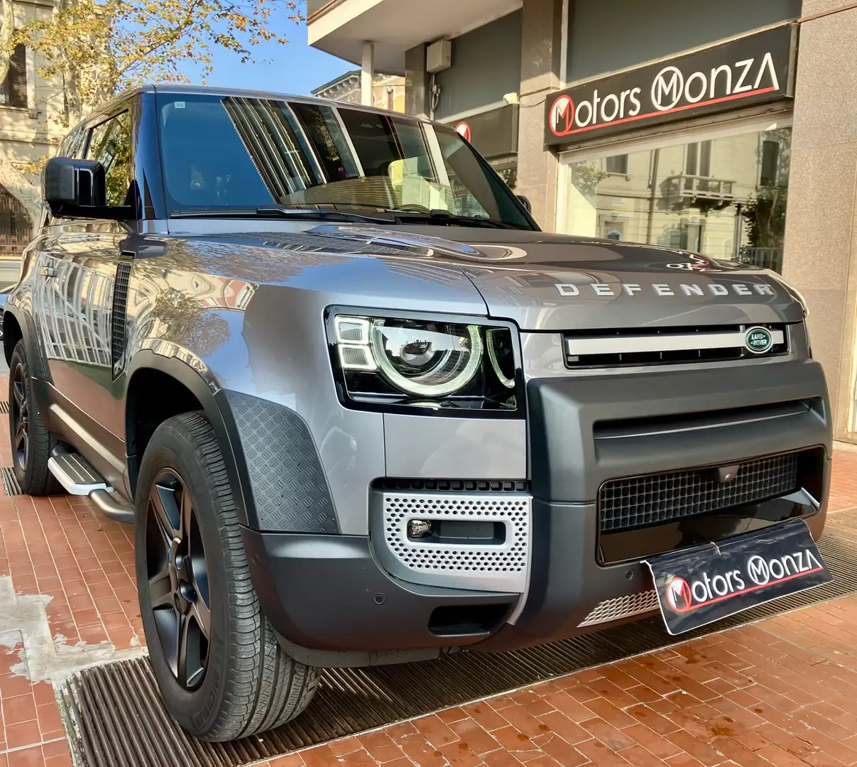 Land Rover Defender 90 3.0dmhevDynamic HSE awd 250cv*IVA ESP*GARANZIA* Grigio - 1
