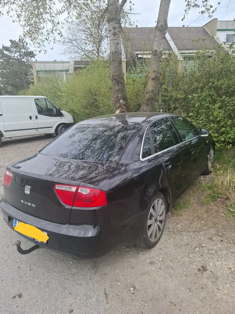 SEAT Exeo ST Reference 2,0 TDI CR Schwarz - 2