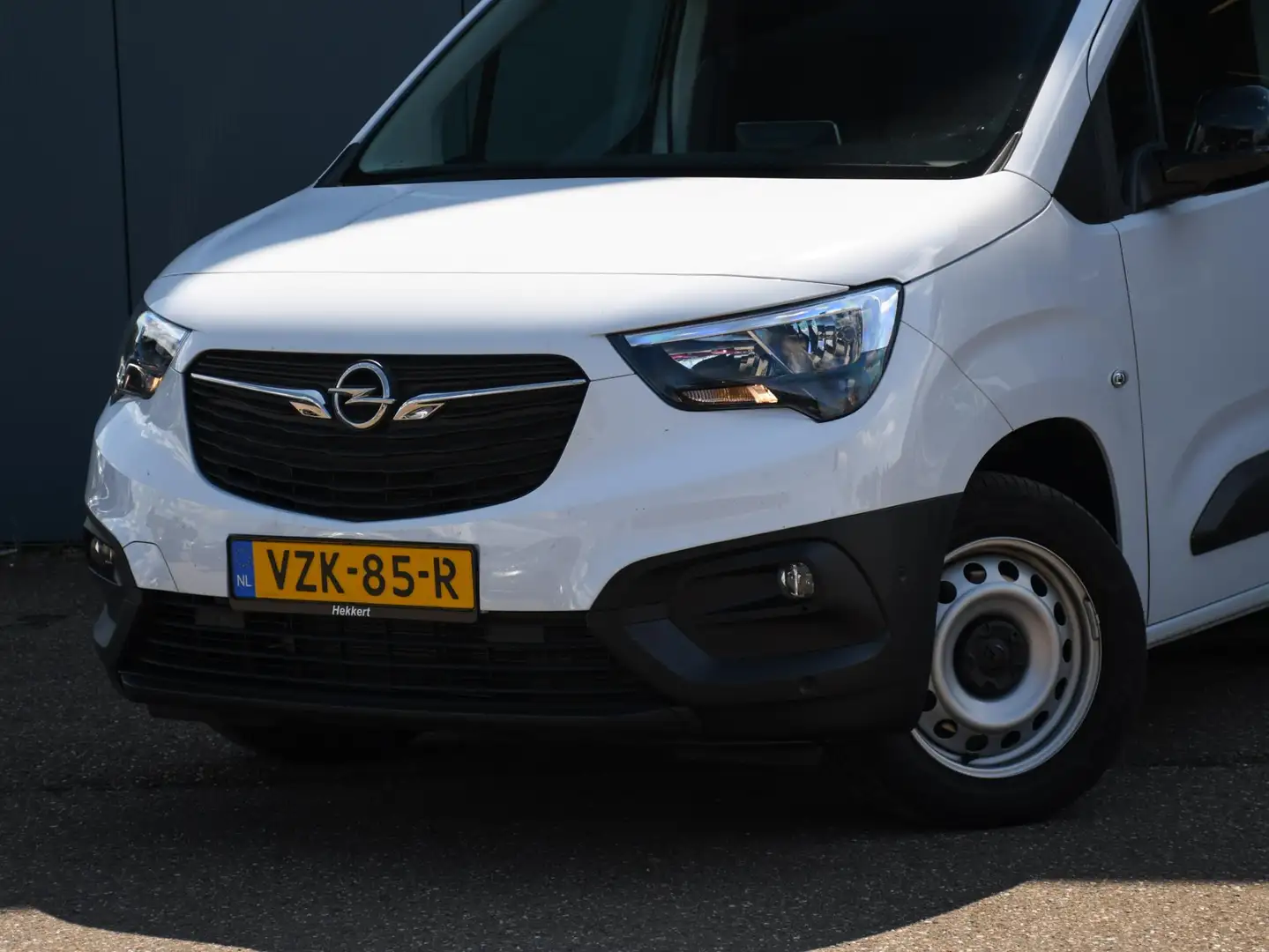 Opel Combo GB L2H1 Standaard 1.5D 102pk PDC + CAM. | CRUISE.C Wit - 2