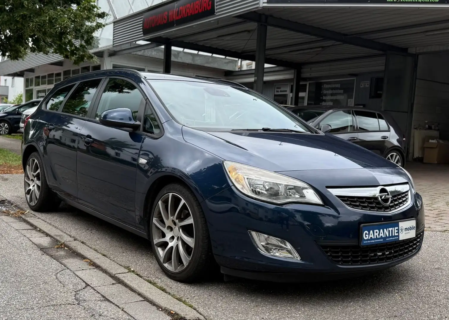 Opel Astra J ST 1.6i Design Edition/TÜV 01.27/18ZOLL Azul - 1