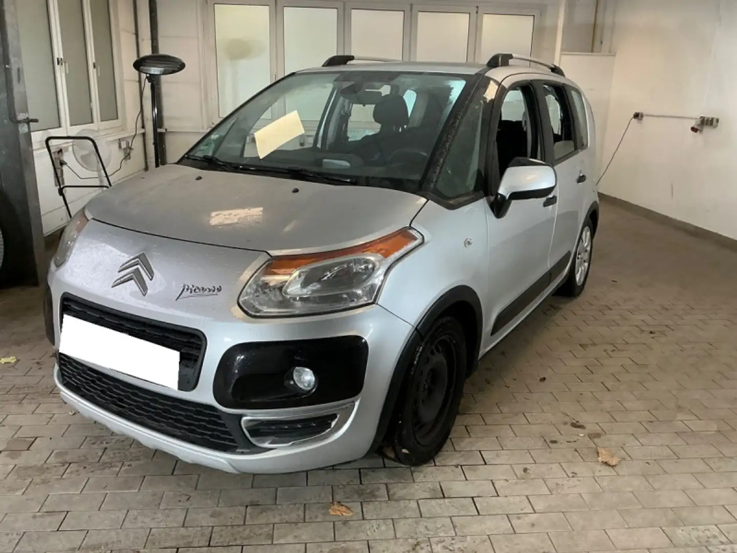 Citroen C3 Picasso 1.6 HDI110 CONFORT BVM6 Gris - 2