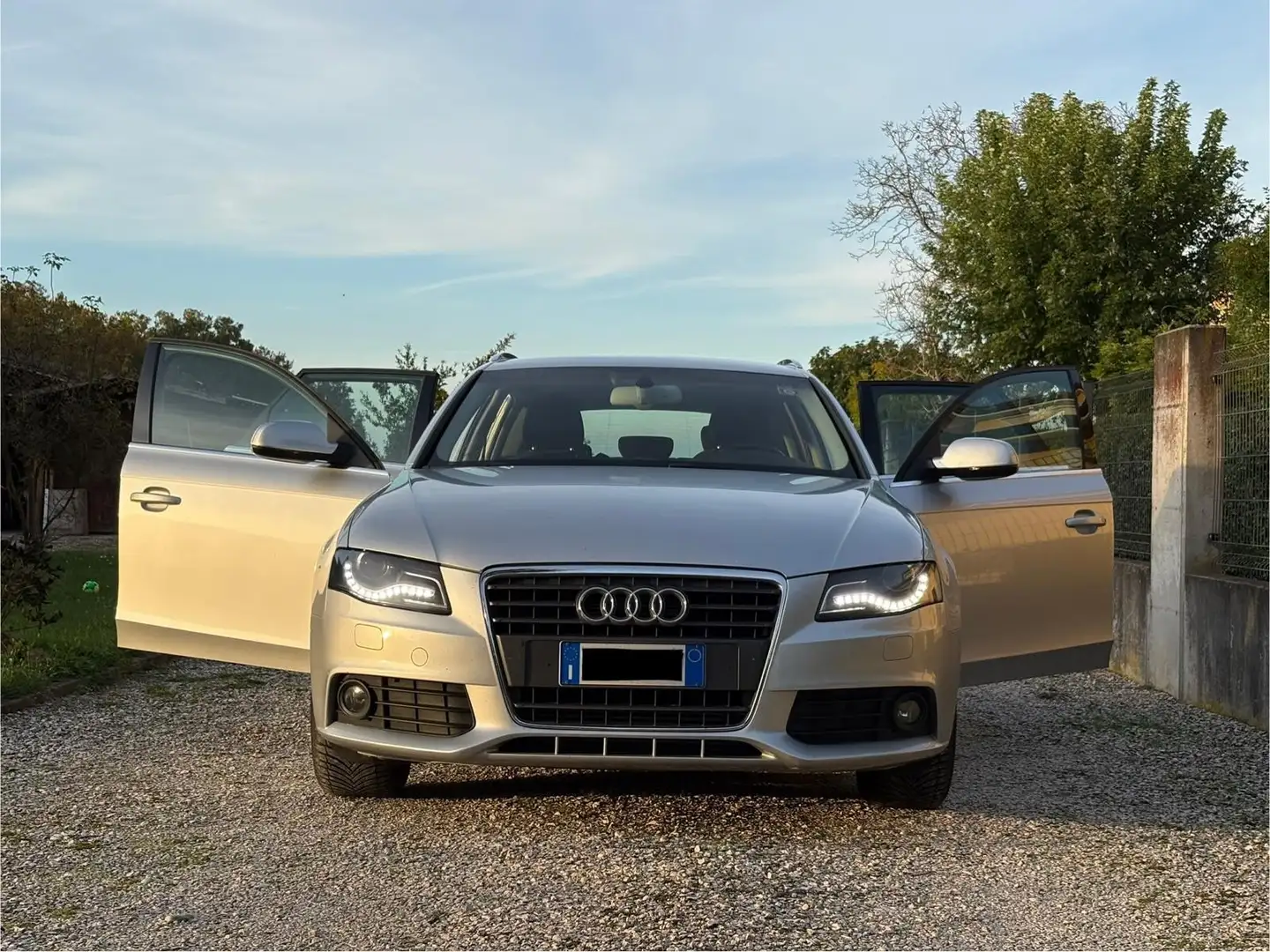 Audi A4 Avant 2.0 tdi Advanced quattro - 1