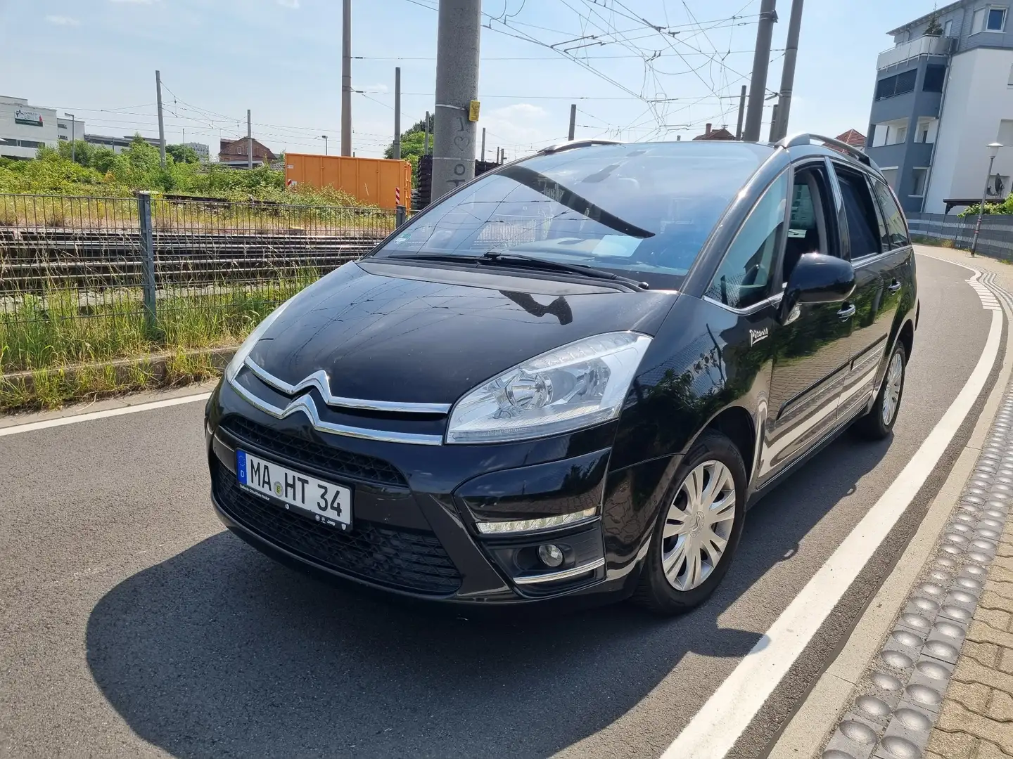 Citroen Grand C4 Picasso TÜV neu 1.6 e-HDi 110 Automatik (7-Sitzer) - 1