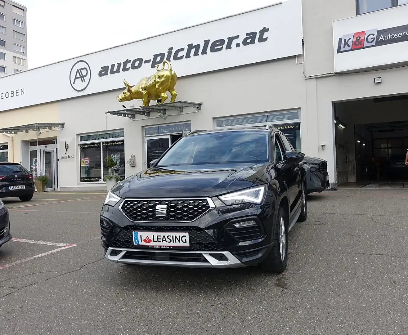 SEAT Ateca 1,5 Xperience ACT TSI DSG Noir - 1