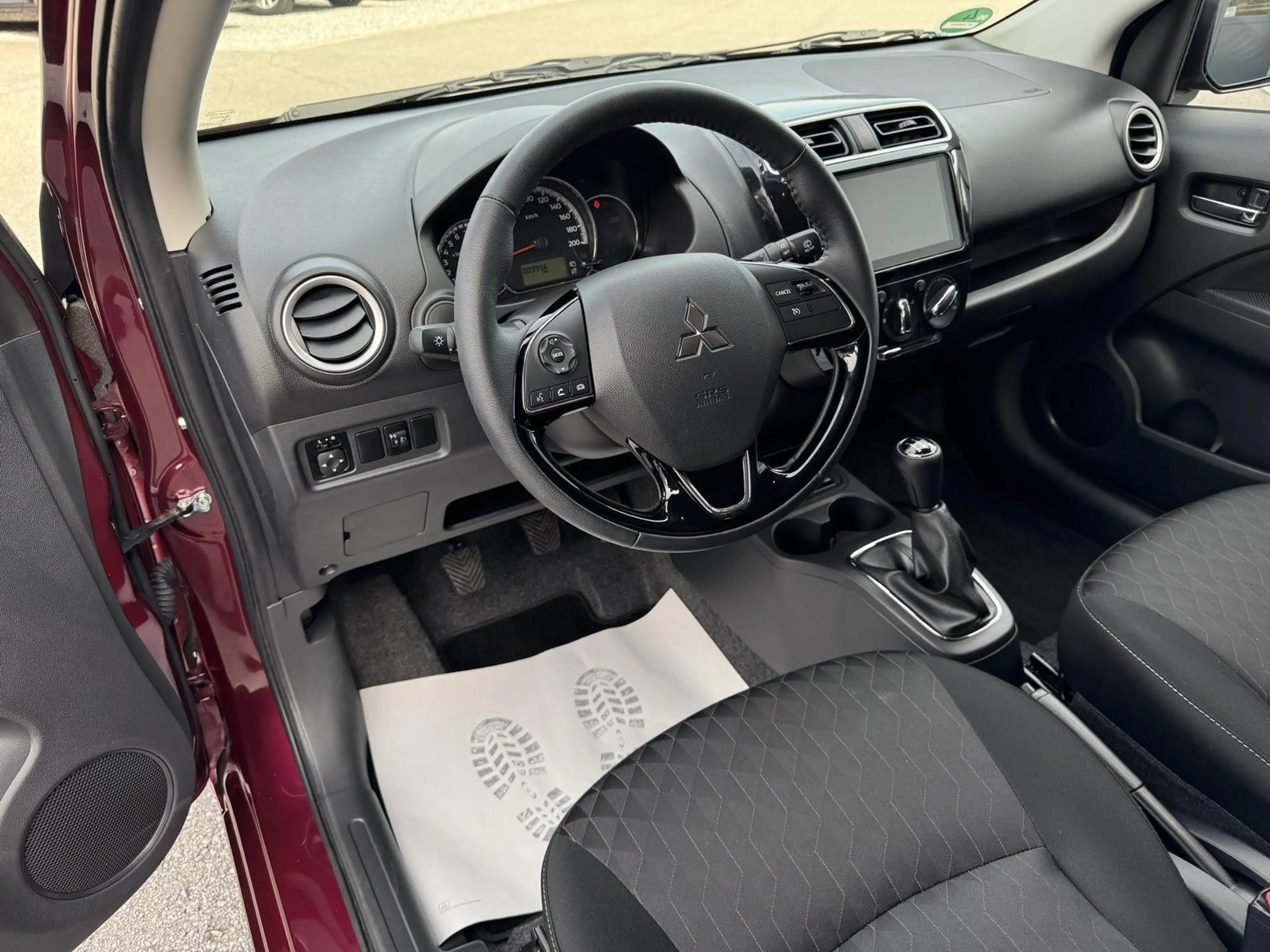 Mitsubishi Space Star Select+ 1.2 Kamera Carplay Sitzheizun — photo 9