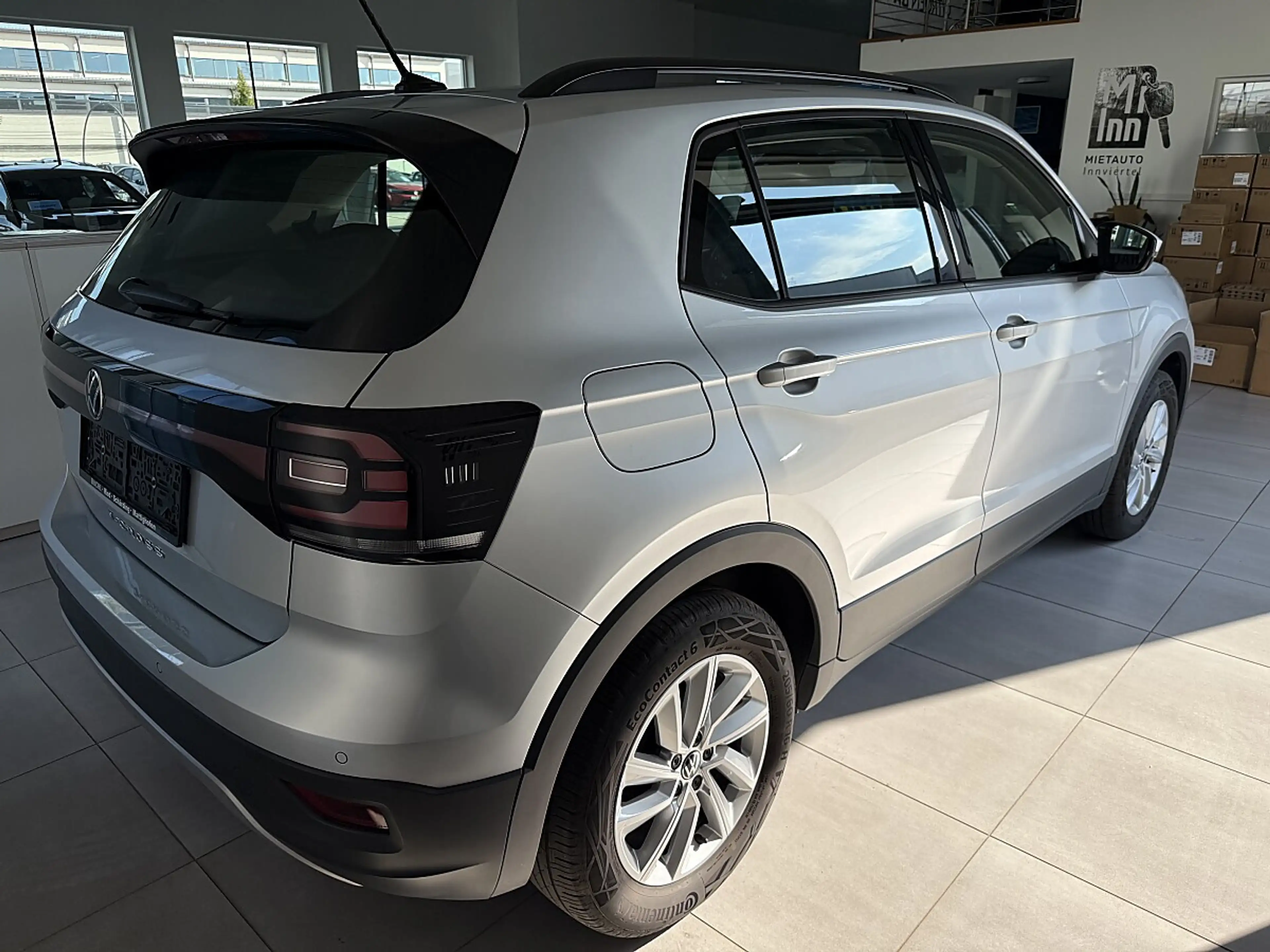Volkswagen T-Cross 1,0 TSI Life — photo 4
