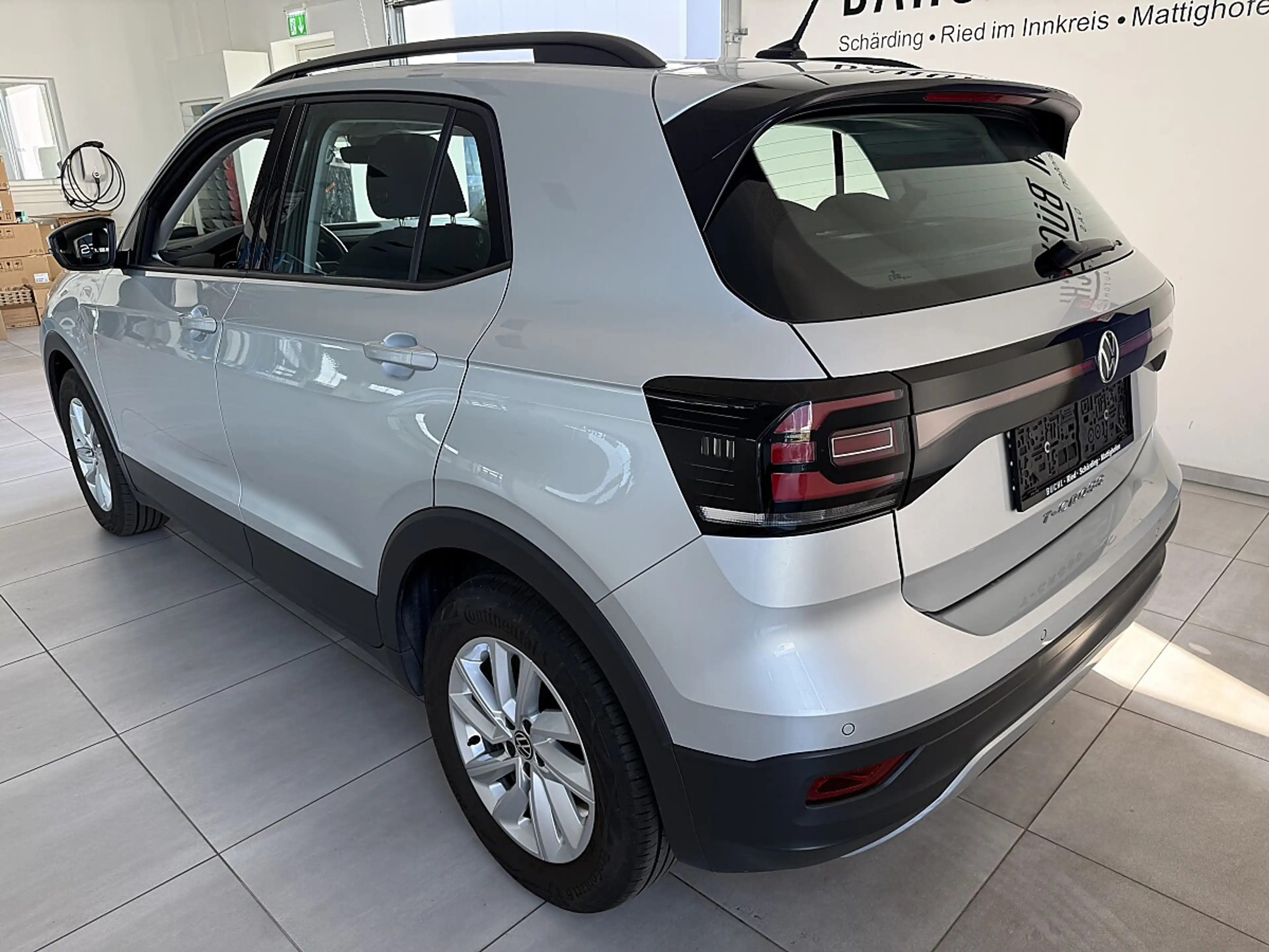 Volkswagen T-Cross 1,0 TSI Life — photo 5