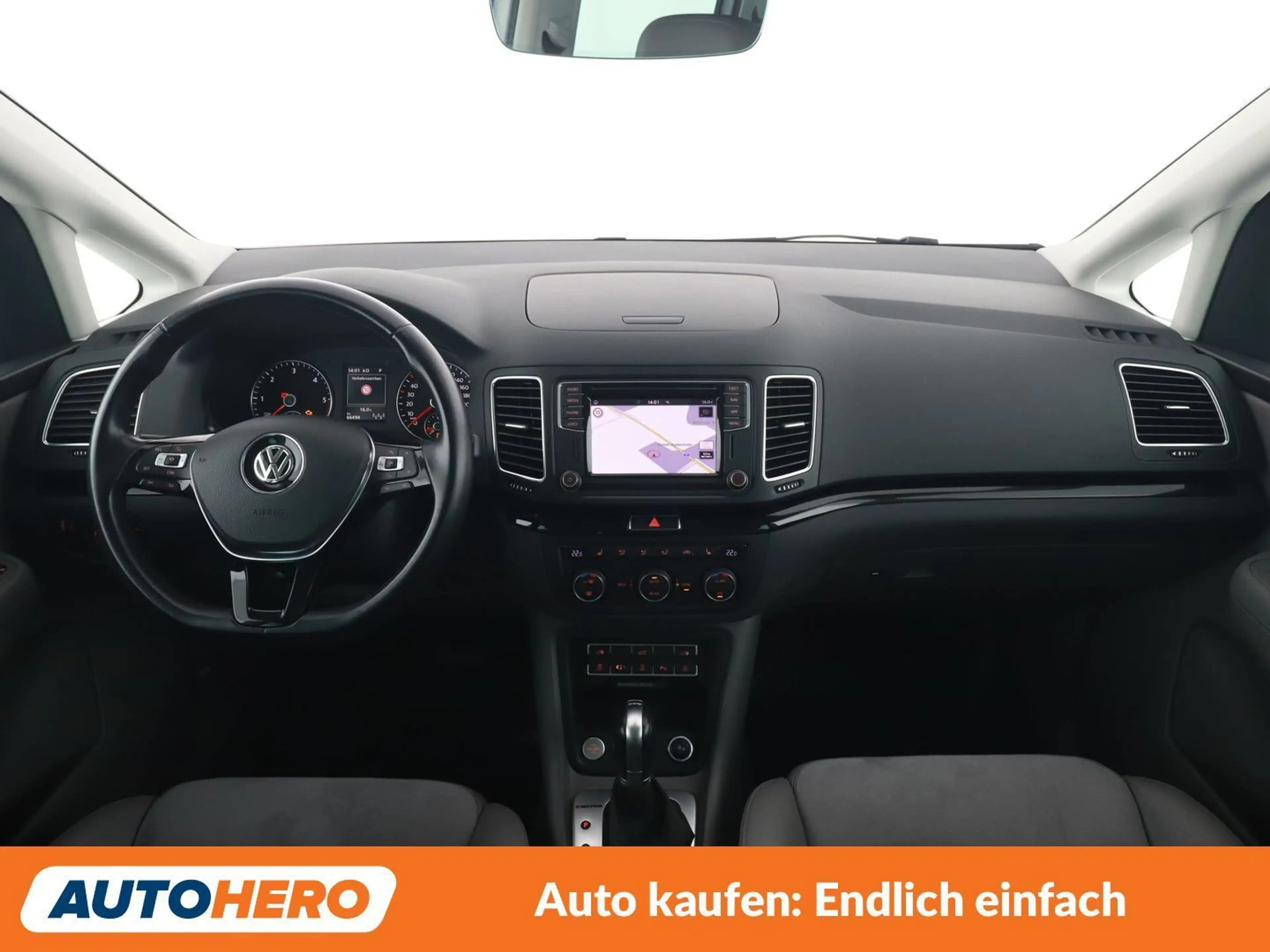 Volkswagen Sharan 2.0 TDI Business+ 4Motion — photo 12